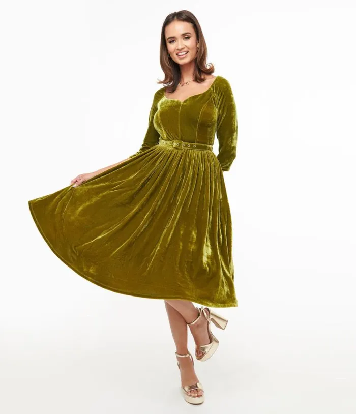 1950s Chartreuse Velvet Sweetheart Swing Dress Dresses Unique Vintage Swing