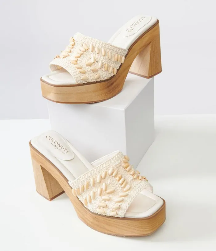 1970s White Beaded Crochet Glenn Platform Heels Shoes Unique Vintage Heels