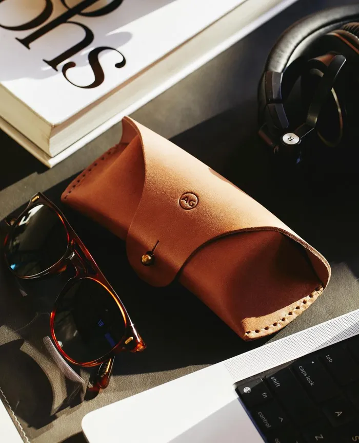 AG Jeans AG Eyeglass Case Naturalbrass WomenMen Leather Goods AG Jeans AG Eyeglass Case Naturalbrass WomenMen Leather Goods