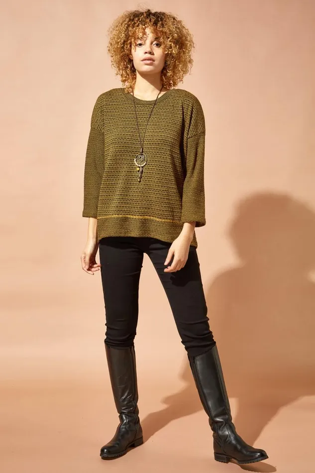 Amber Textured Top With Necklace Women Roman Tops