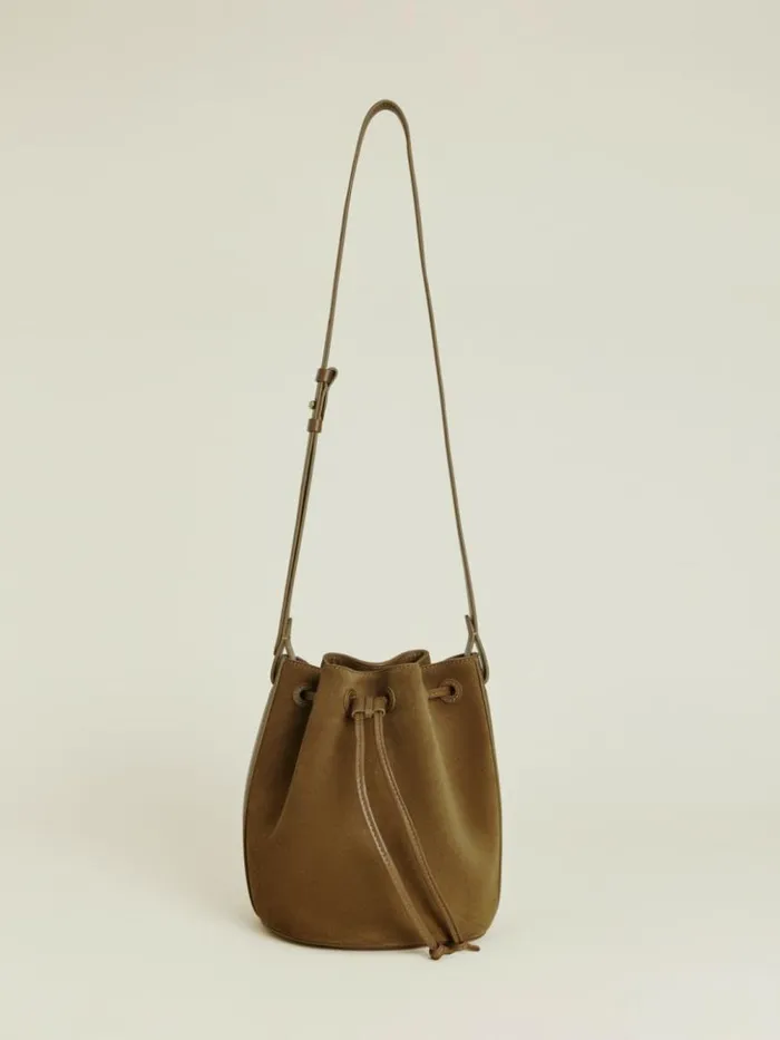 Bags The Reformation Small Ornellia Bucket Bag Bog