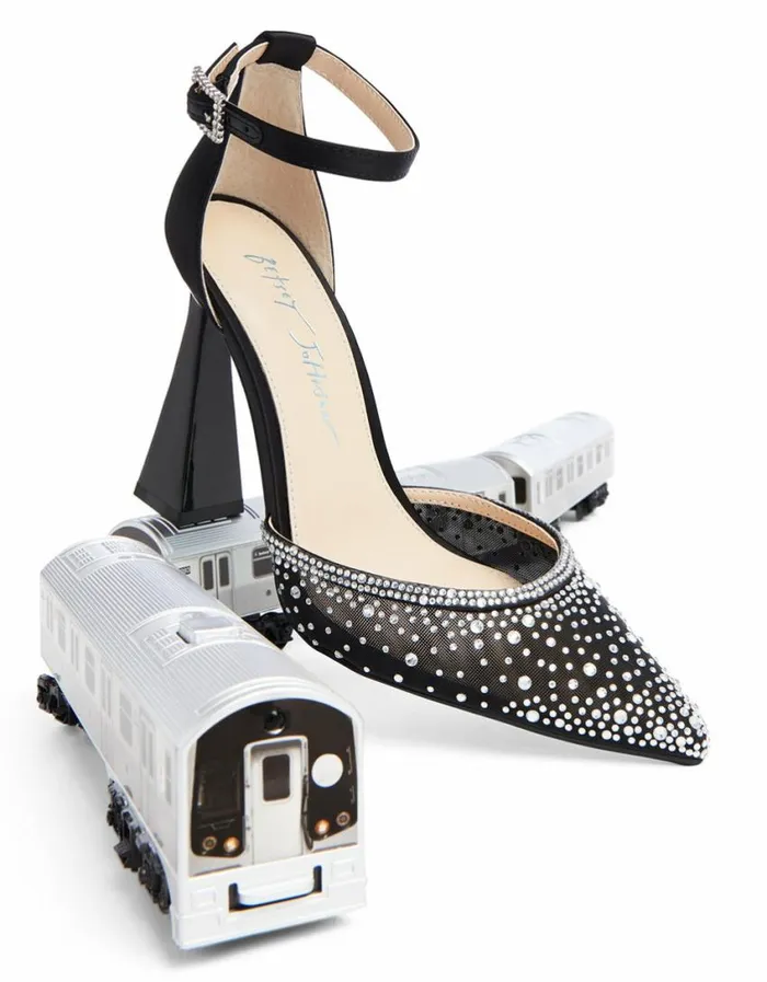 Betsey Johnson Women VIOLA BLACK Black