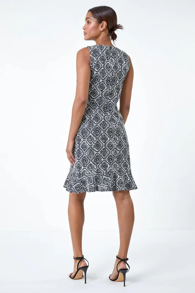 Black Geometric Print Frill Hem Dress Women Roman Dresses