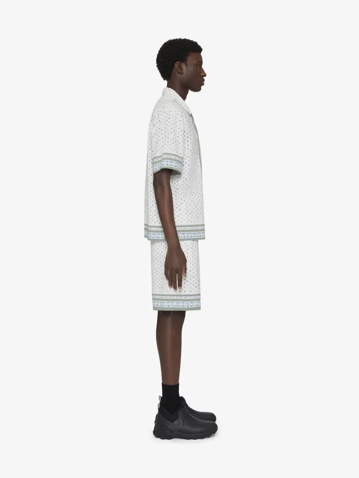 Boxy Fit Shirt In Cotton Seersucker With Floral Print Creamgreen Men Givenchy Shirts