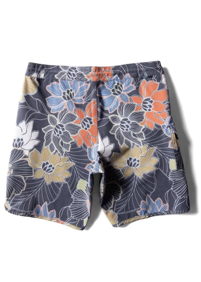 Chuns 185quot Boardshort Black Men Vissla Boardshorts