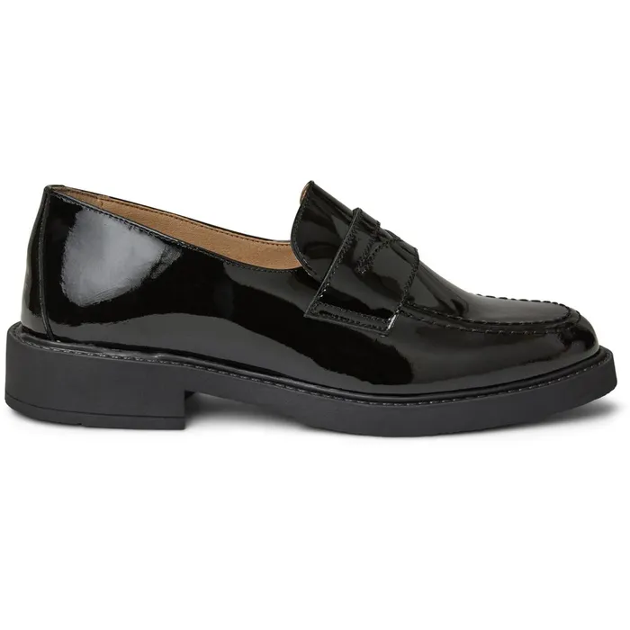 Elle Loafer Black Patent Women Bruno Magli M BY BRUNO MAGLI