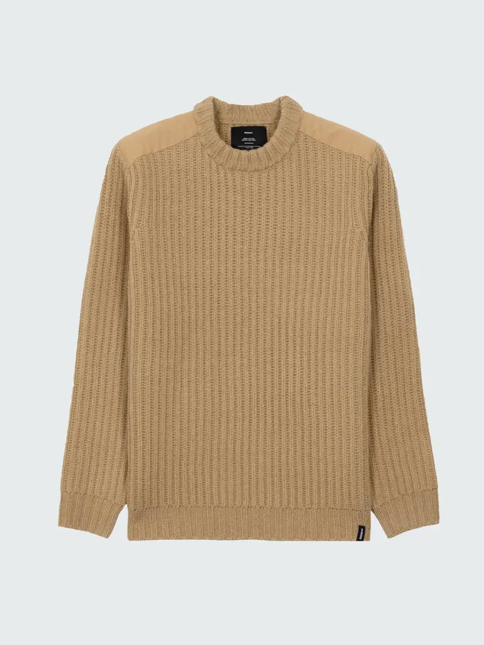 Finisterre Knitwear Men Needus Patched Crew Knit Sweater Flint