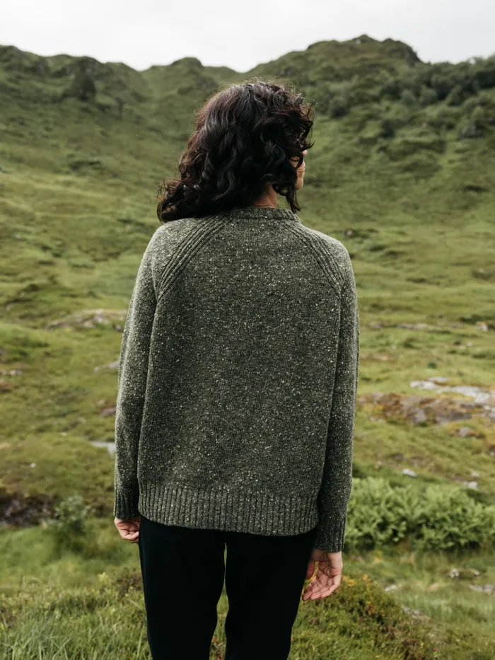 Finisterre Knitwear Women Farne Crew Neck Knit Sweater Olive