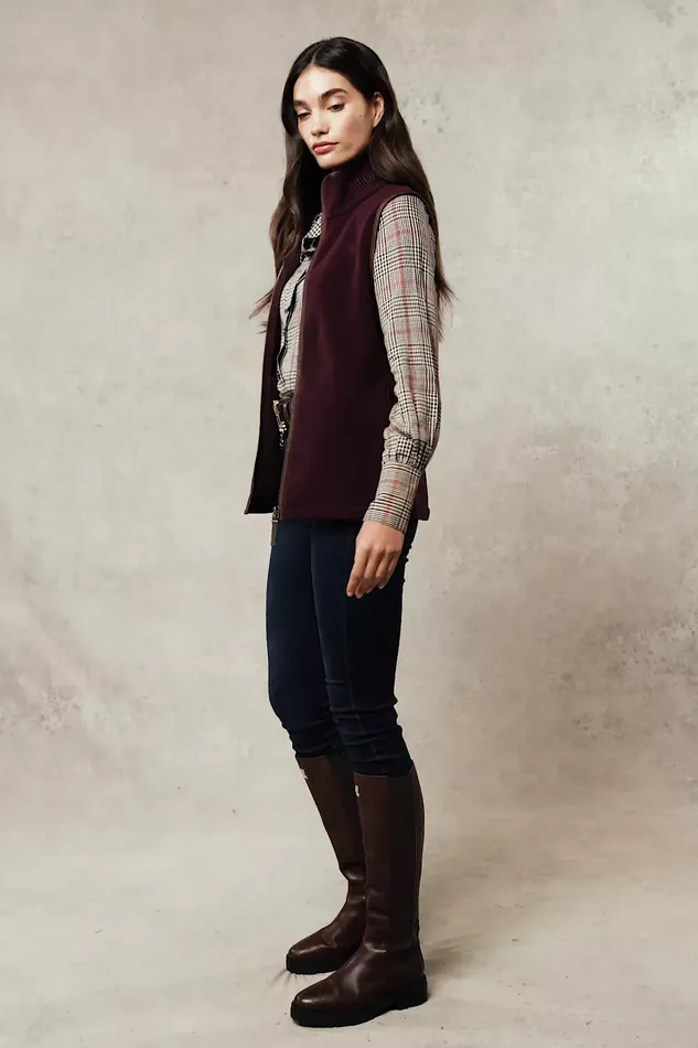 Holland Cooper Country Fleece Gilet Mulberry Women Fleeces