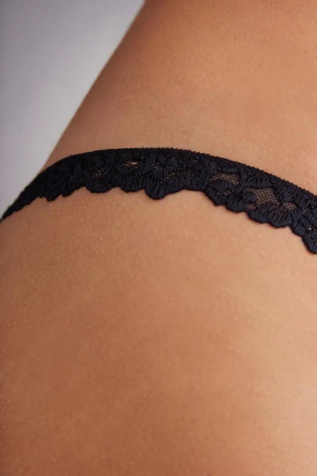 Intimissimi Thongs GStrings Women Pretty Flowers String Thong Black 019 8211 Black
