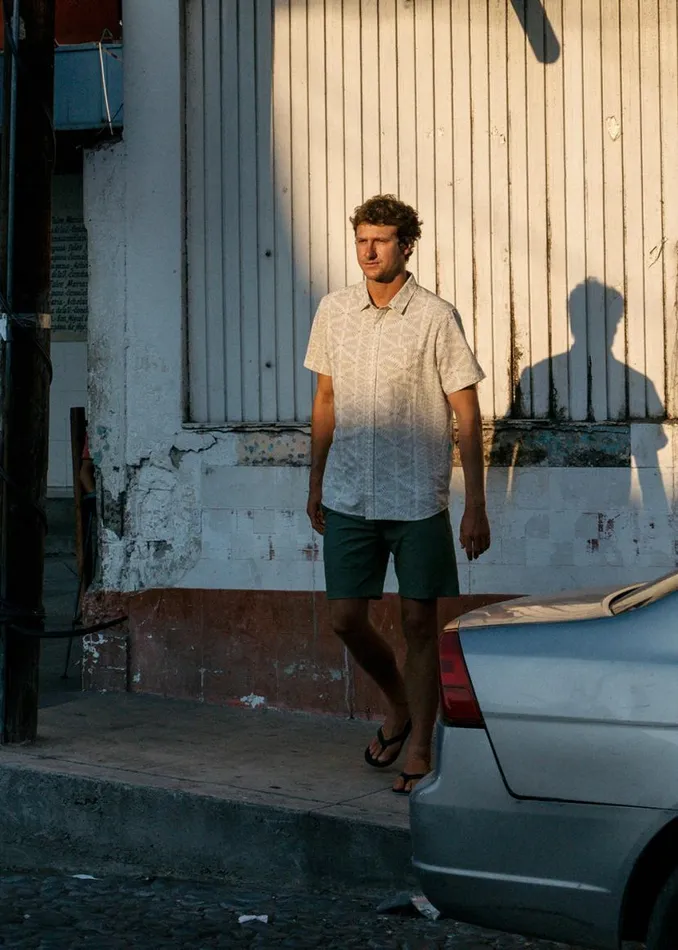 Island Impressions Eco Ss Shirt Bone Men Vissla Shirts and Flannels