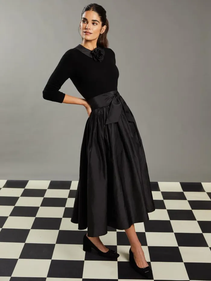 JMcLaughlin Alex Silk Skirt RSVP X Steven Stolman Black Women Skirts and Skorts JMcLaughlin Alex Silk Skirt RSVP X Steven Stolman Black Women Skirts and Skorts