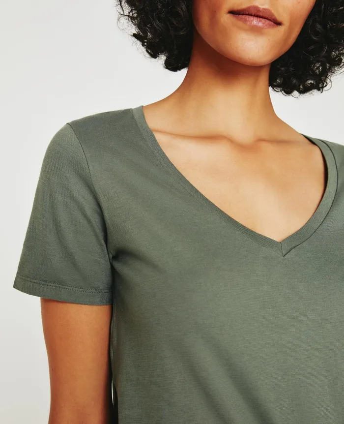 Jagger Vee Hunter Sage Women AG Jeans Tees and Tanks