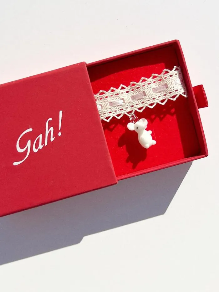 Jewelry Shop Lisa Says Gah Lace Glass Rat Choker