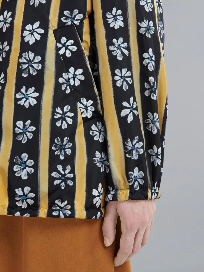Marni Daisy Lane Print Nylon Parka Black Mens Coats and Jackets Marni Daisy Lane Print Nylon Parka Black Mens Coats and Jackets