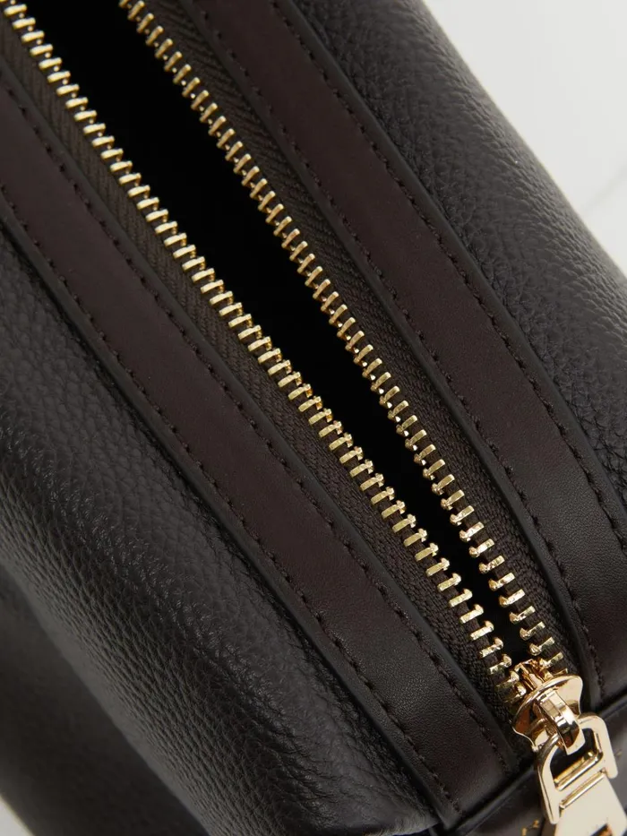 Men Reiss Bags Cole Leather Washbag Chocolate