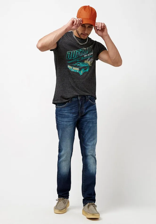 Men Retro Racer Tacorm TShirt Black Buffalo David Bitton Tops and Tees