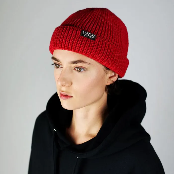 MenWomen BEANIES CAPS and SCARVES Vertere Berlin SHORT WOOL BEANIE FUSE 8211 RED