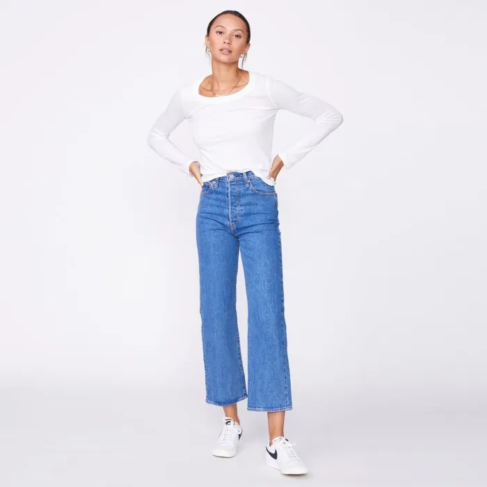 MONROW Long Sleeve Super Fine Jersey Fitted Long Sleeve Crew 8211 Women