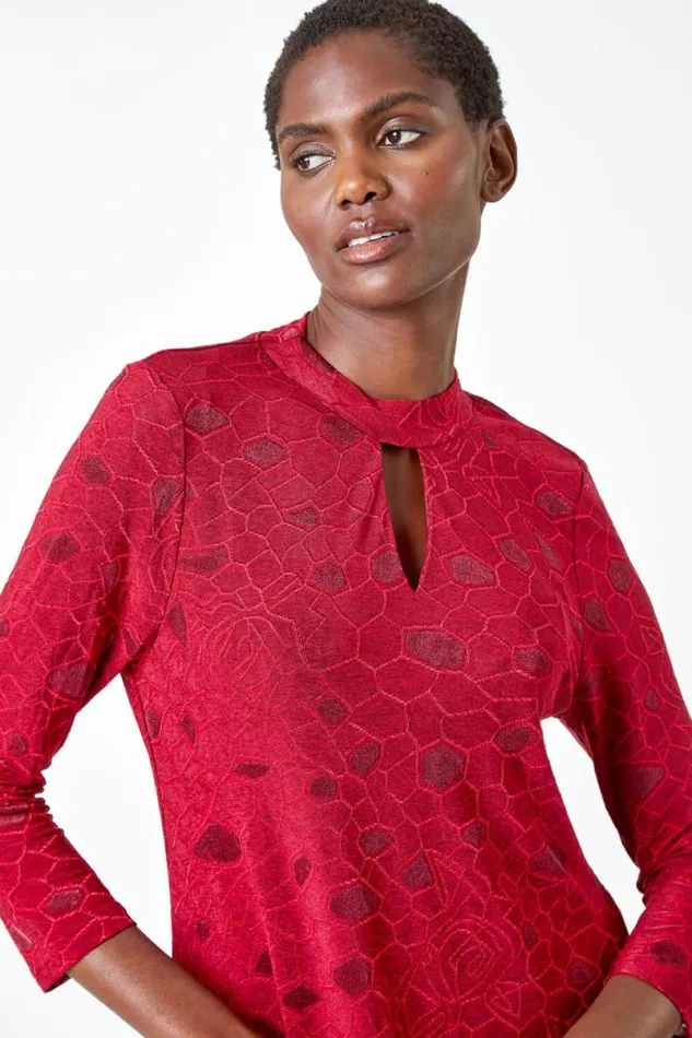 Red Textured Print Keyhole Stretch Tunic Top Women Roman Tops