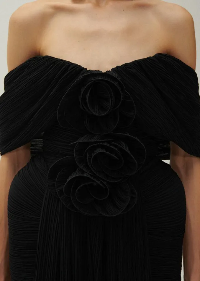 Shop Magda Butrym Dresses Off Shoulder Pliss Dress In Black Shop Magda Butrym Dresses Off Shoulder Pliss Dress In Black
