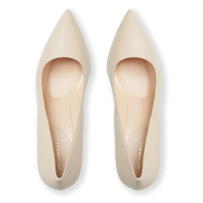 TARA Pump SAND Women Bruno Magli Heels