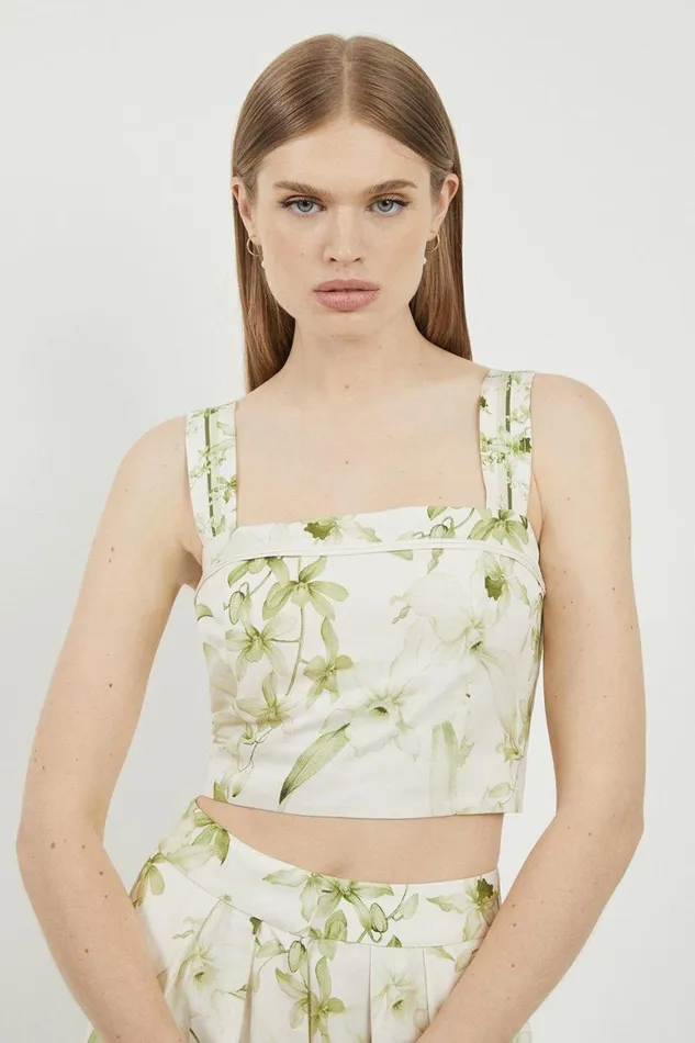 Tops Women Karen Millen Lydia Millen Floral Botanic Printed Linen Woven Crop Top Floral Tops Women Karen Millen Lydia Millen Floral Botanic Printed Linen Woven Crop Top Floral