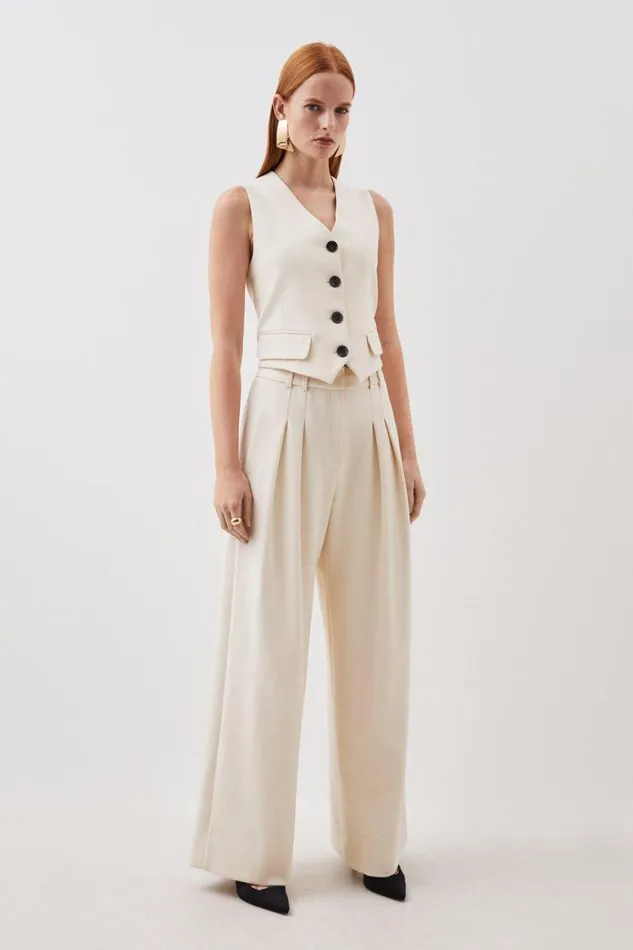 Trousers Women Karen Millen Compact Stretch Tailored Pleated Straight Leg Trousers Cream Trousers Women Karen Millen Compact Stretch Tailored Pleated Straight Leg Trousers Cream