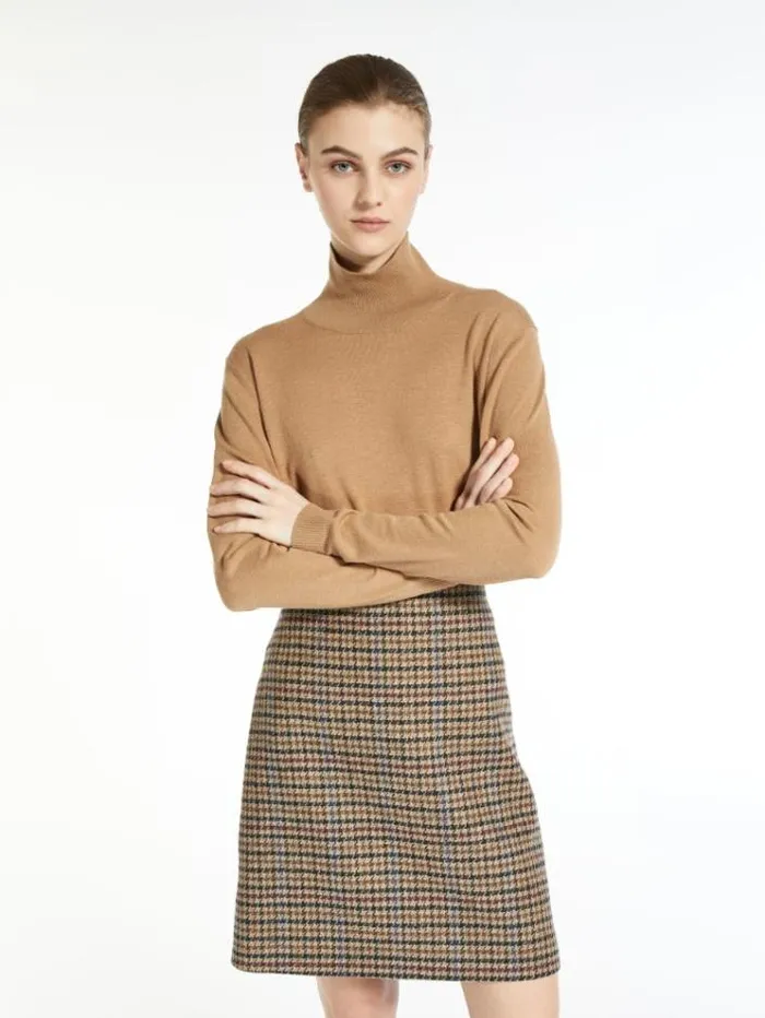 Woman Silk And Wool Yarn Sweater Camel Maxmara Knitwear And Sweatshirts