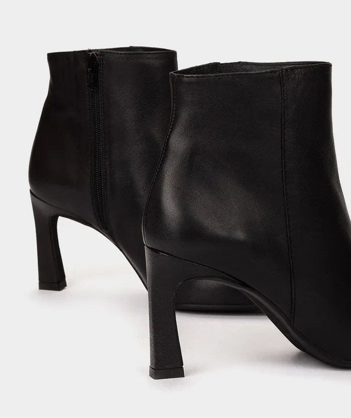 Women Arcas Black 8211 Ankle Boots Pedro Miralles