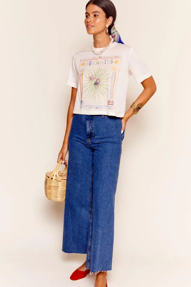 Women RIXO Extended Sizing Ria Zodiac TShirt Aquarius