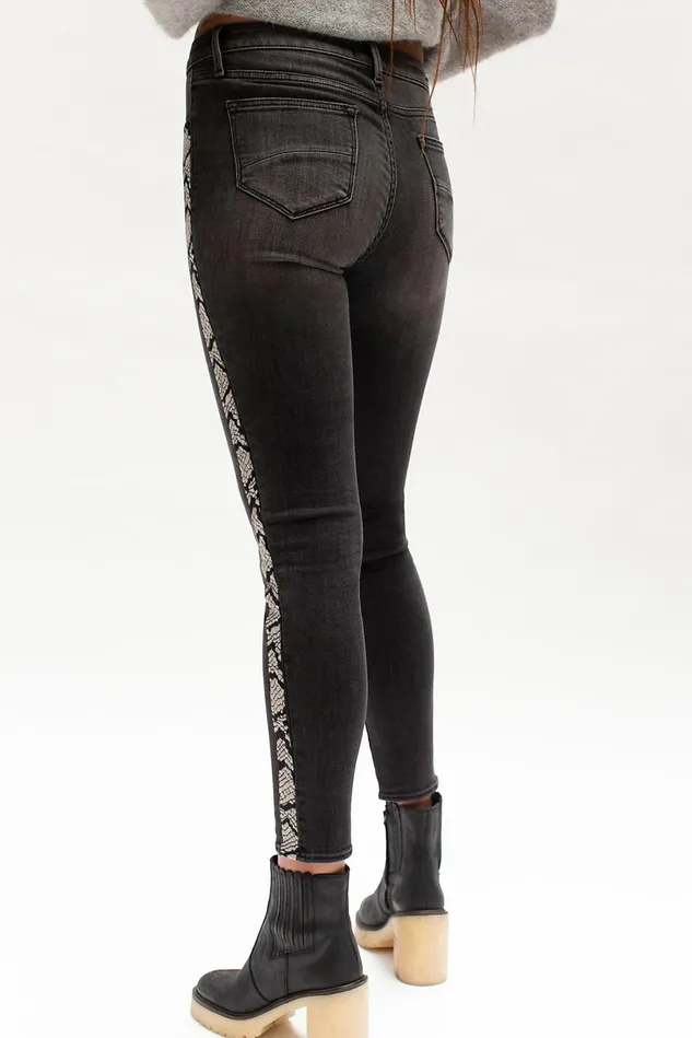 Women Statement Jeans Free People Driftwood Jackie Jeans Snake Stripe