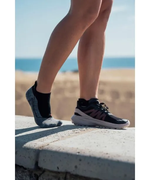Women TK5 Wander Invisible Women Trekking No Show Socks Black FALKE Hiking Socks